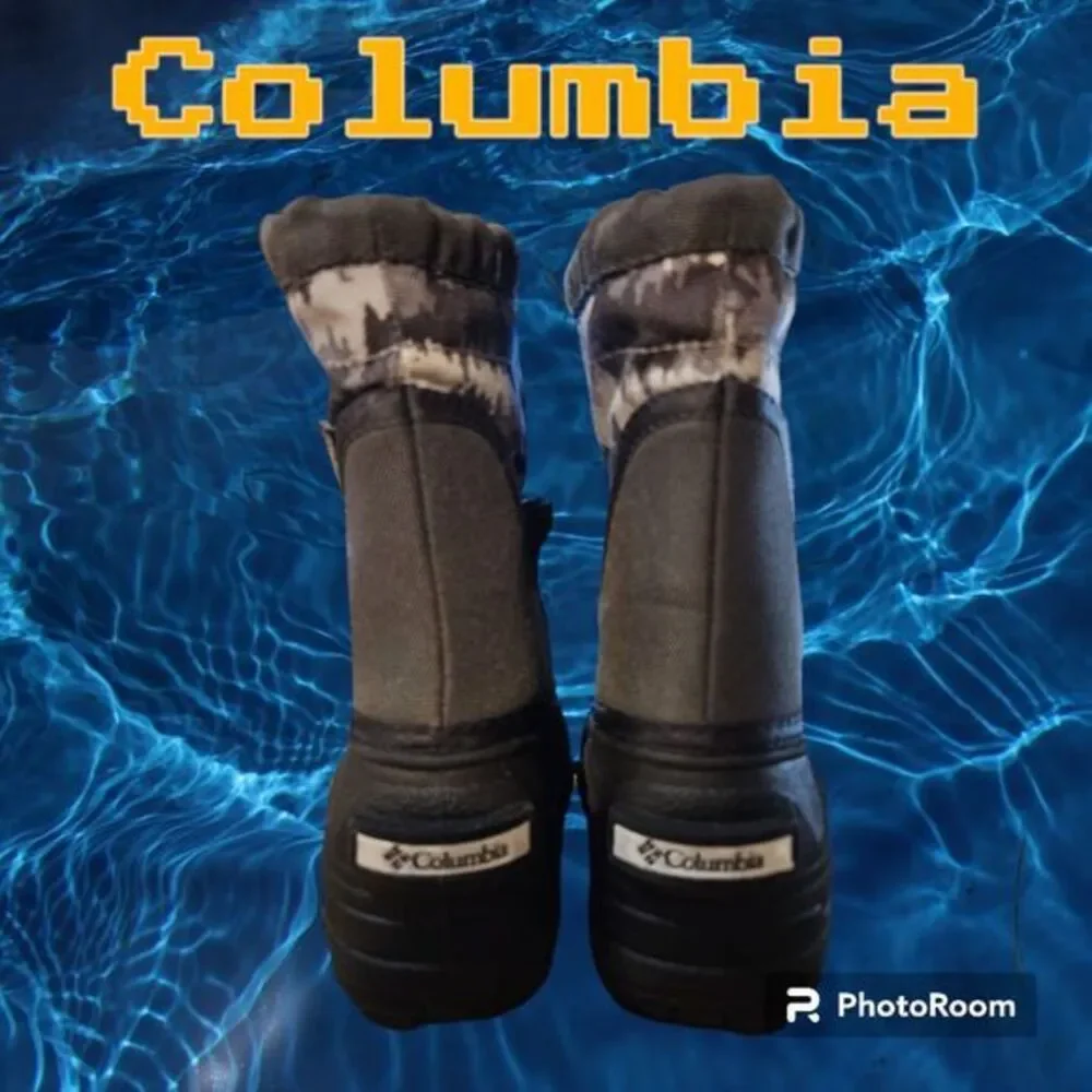 Toddler Boy's Columbia Winter Boots Size‎ 6 (2681)